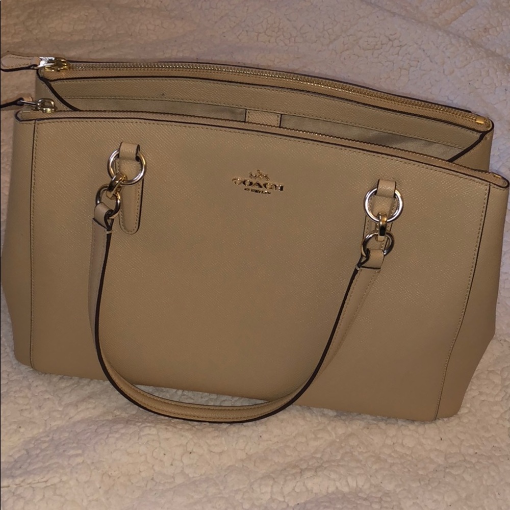 Coach Christie Carryall in nude